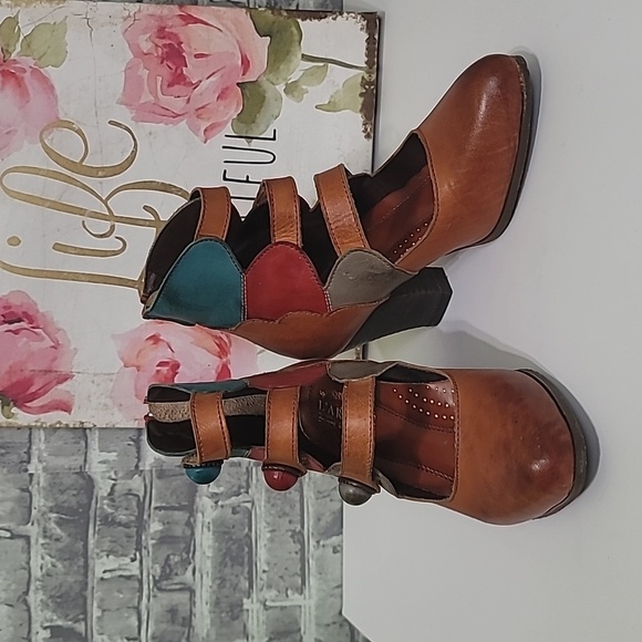 Spring Step Shoes - L'Artiste Spring Step Autumn Leather Bootie Women's 5 Vintage Steampunk Cosplay